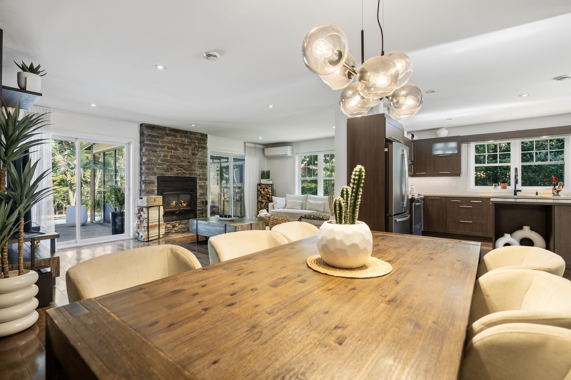 Dining room